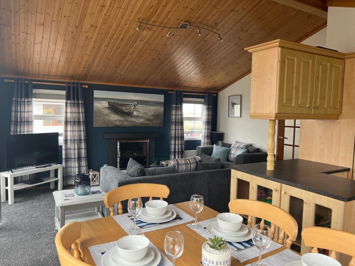 Lake View Lodge Милъм Екстериор снимка