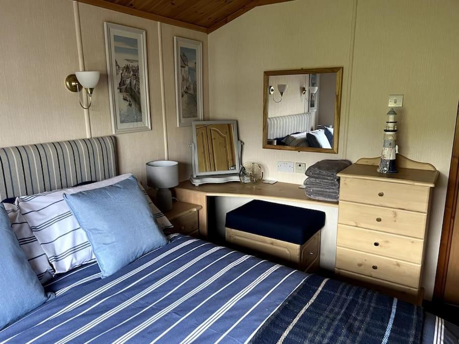 Lake View Lodge Милъм Екстериор снимка