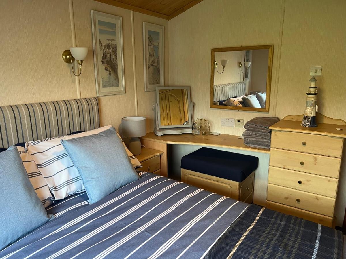 Lake View Lodge Милъм Екстериор снимка