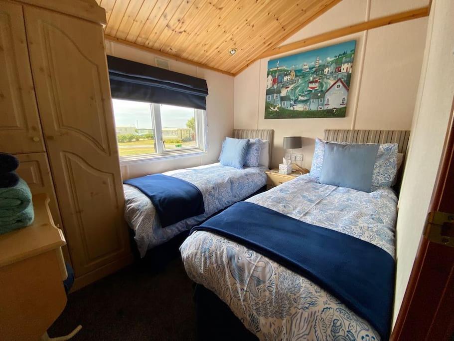Lake View Lodge Милъм Екстериор снимка